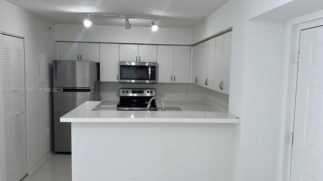 4350 Nw 107th Avenue #201-2, Doral