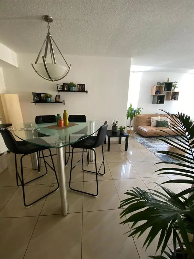 4440 Nw 107th Avenue #101-7, Doral