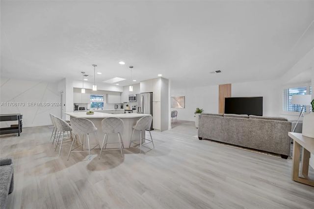 5 of 29 - 2031 Sw 22nd Avenue, Fort Lauderdale, FL