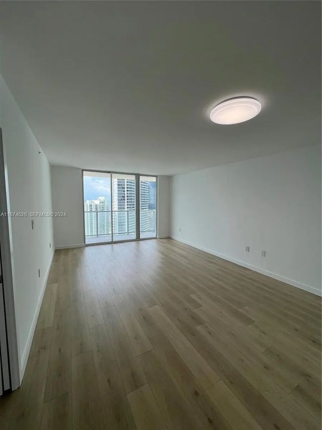 4 of 8 - 1155 Brickell Bay Drive #3205, Miami, FL