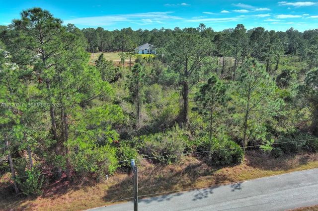 3 of 12 - 1020 Lake Avenue, Lehigh Acres, FL