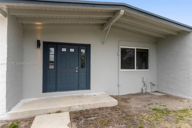 1560 Ne 42nd Court, Pompano Beach