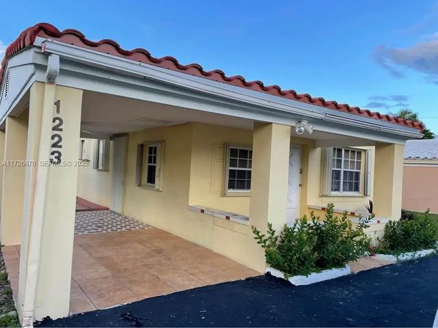 2 of 17 - 1223 Ne 181st Street, North Miami Beach, FL
