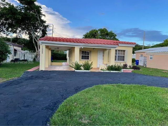 3 of 17 - 1223 Ne 181st Street, North Miami Beach, FL