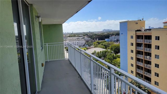 219 Nw 12th Avenue #1004, Miami