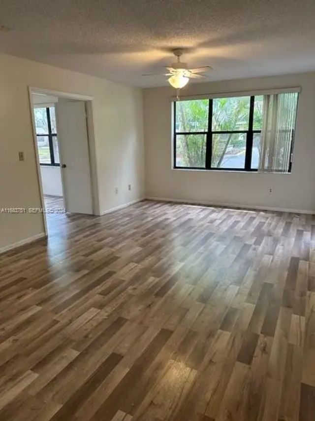 4 of 31 - 4421 W Mcnab Road #10, Pompano Beach, FL