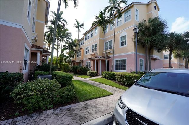 3 of 38 - 123 Harbors Way, Boynton Beach, FL