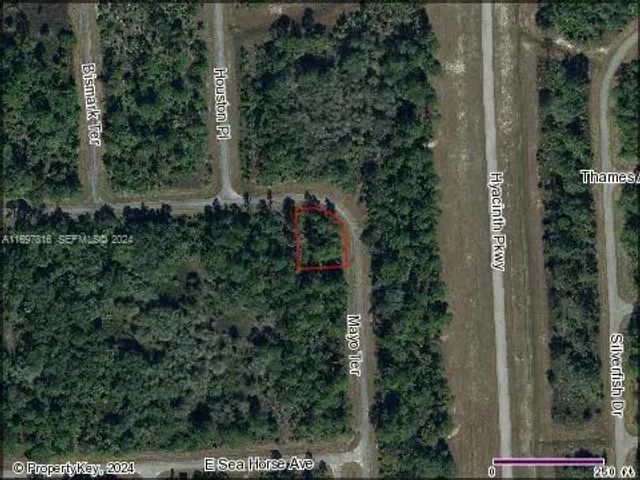 319 James Irwin Terr, Banyan Village, LaBelle
