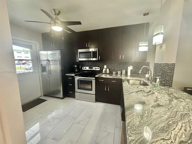 3 of 22 - 1445 Atlantic Shores Boulevard #102, Hallandale Beach, FL