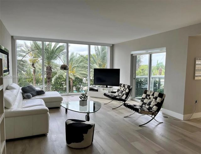 3 of 15 - 10275 Collins Avenue #331, Bal Harbour, FL