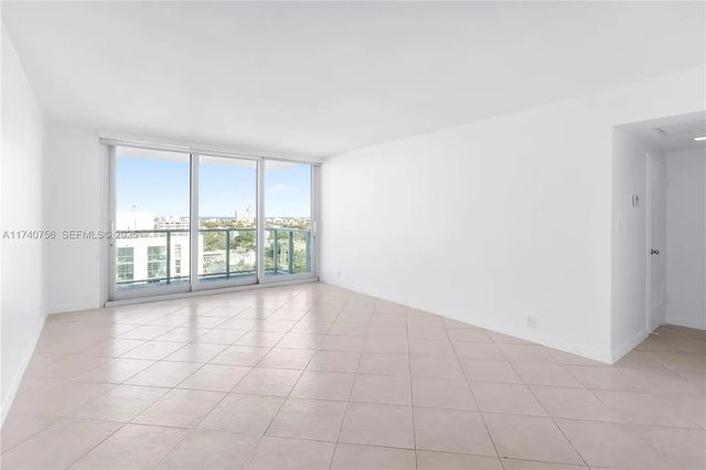 2 of 12 - 1000 West Avenue #1008, Miami Beach, FL
