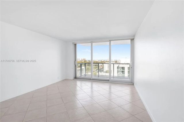 3 of 12 - 1000 West Avenue #1008, Miami Beach, FL