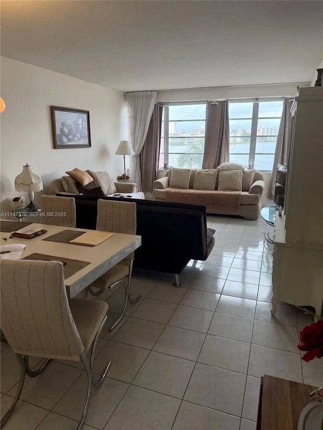 18555 Ne 14th Avenue #618, Miami