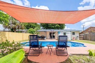 Photo of Listing #F10521258