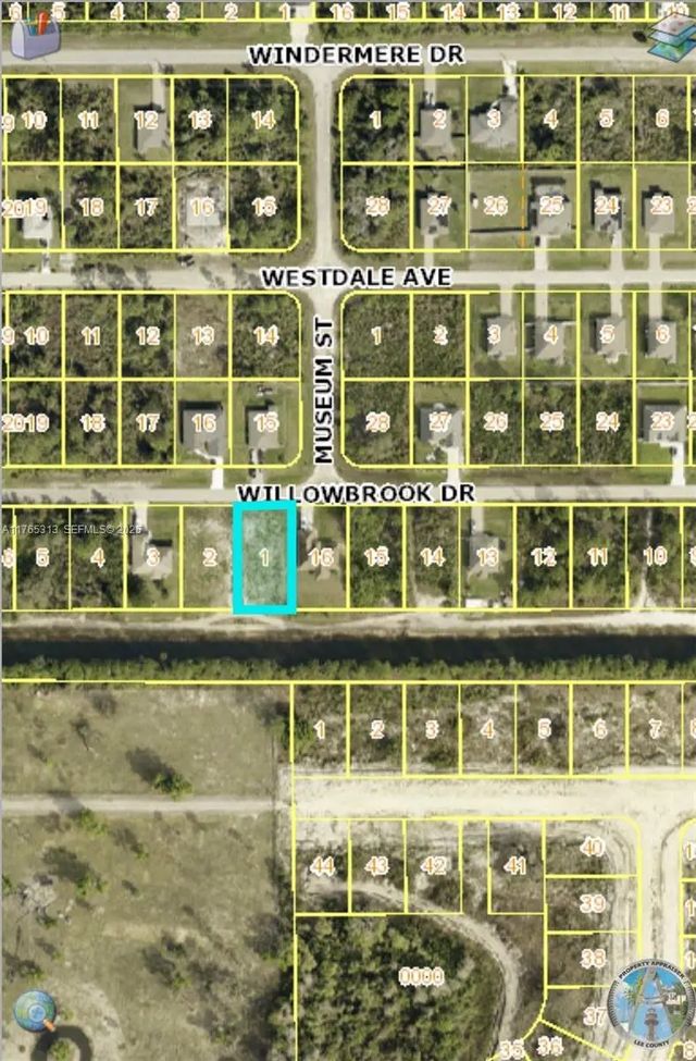 505 Willowbrook Drive, Lehigh Acres
