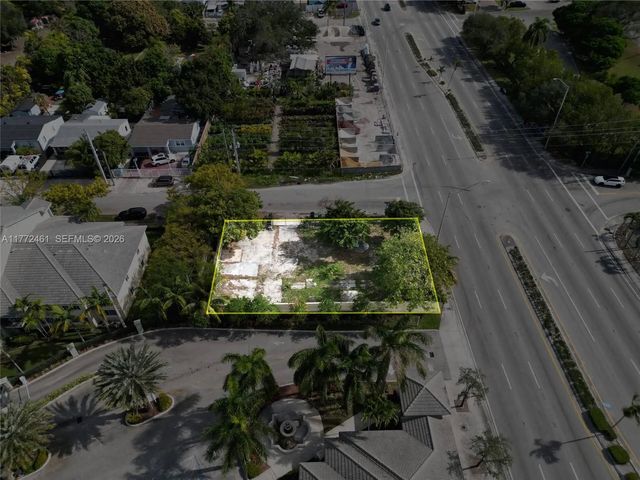 3 of 4 - 1905 Nw 79th Street, Miami, FL