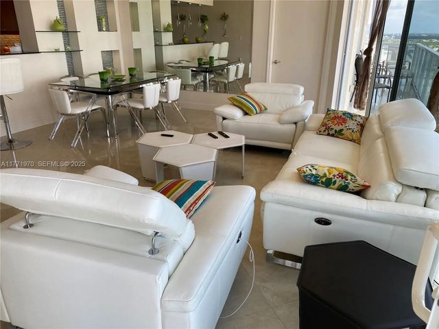 4 of 30 - 16699 Collins Avenue #1607, Sunny Isles Beach, FL