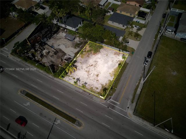 2 of 5 - 1405 Nw 79th Street, Miami, FL