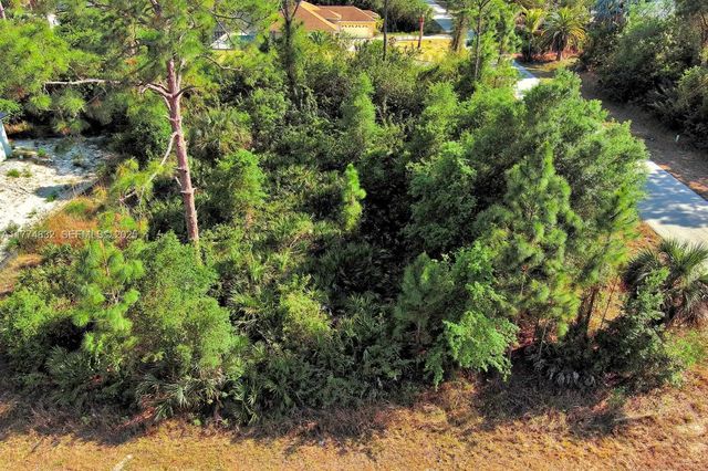 5 of 24 - 2500 E 9th Street, Lehigh Acres, FL