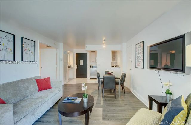 2 of 8 - 2670 E Sunrise Boulevard #623, Fort Lauderdale, FL