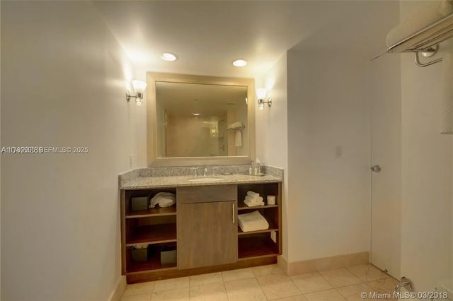 5 of 8 - 2670 E Sunrise Boulevard #623, Fort Lauderdale, FL