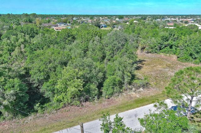 5 of 18 - 11117 1st Avenue, Punta Gorda, FL
