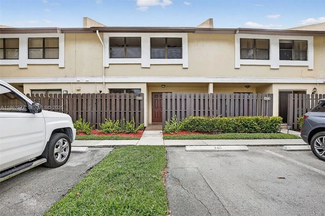 340 Sw 97th Avenue, Pembroke Pines