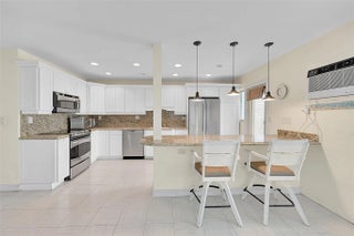 Photo of Listing #F10521460