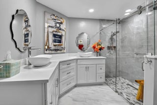 Photo of Listing #F10519080