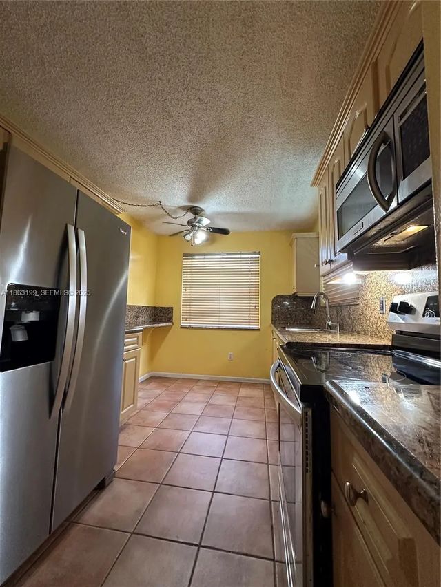 3 of 16 - 2653 Se 20th Court #105-d, Homestead, FL
