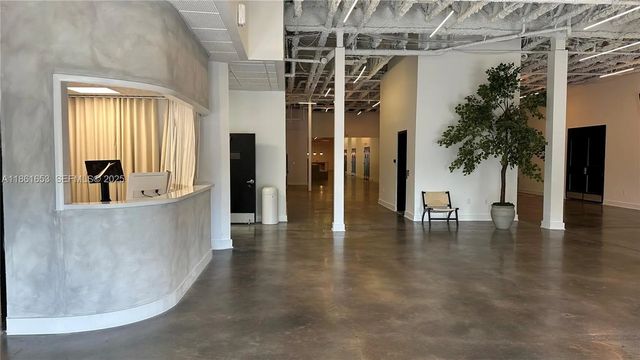 2 of 7 - 17801 Nw 2nd Avenue #suite 201, Miami Gardens, FL