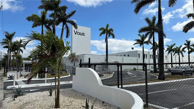 4 of 7 - 17801 Nw 2nd Avenue #suite 201, Miami Gardens, FL