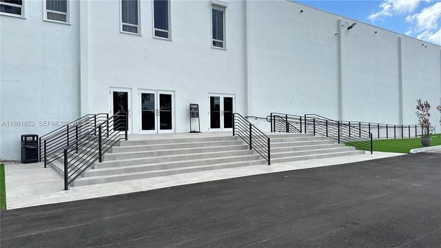 5 of 7 - 17801 Nw 2nd Avenue #suite 201, Miami Gardens, FL