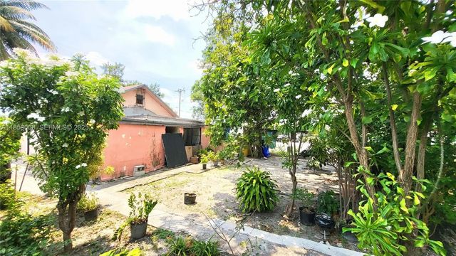5 of 8 - 683 Nw 30th Street, Miami, FL