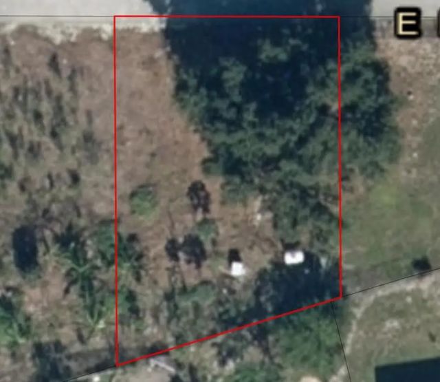2 of 3 - 30 E Metcalfe Street, Avon Park, FL