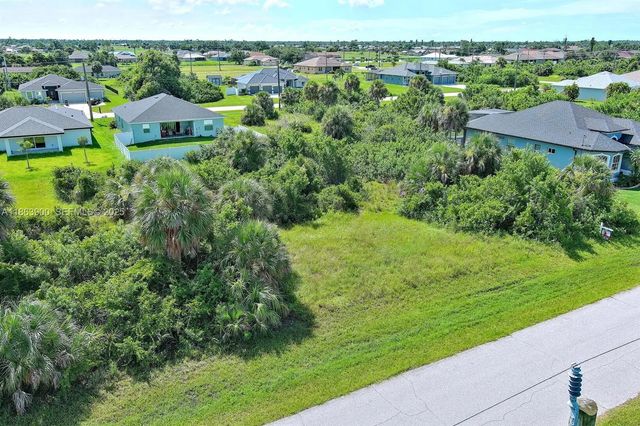 3 of 24 - 148 Spring Drive, , FL