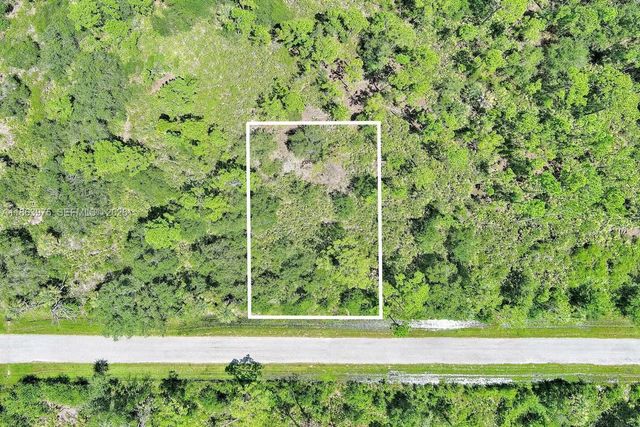 56 Mordecal Street, Port Charlotte