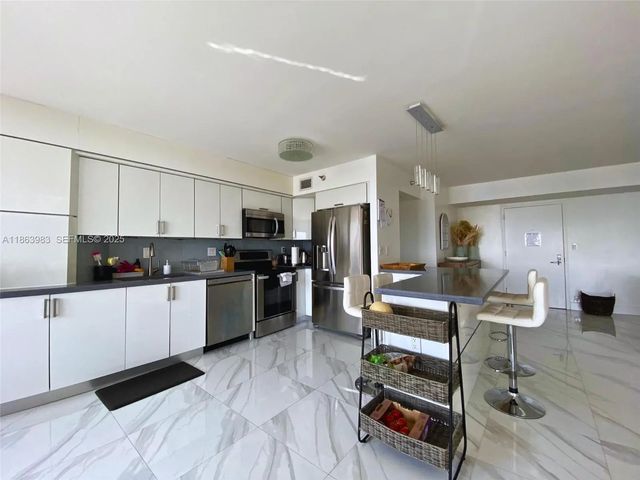 4 of 34 - 3530 Mystic Pointe Drive #3014, Aventura, FL