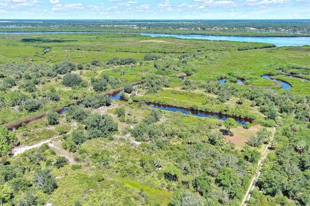 5 of 17 - 1353 Wallaroo Court, Punta Gorda, FL