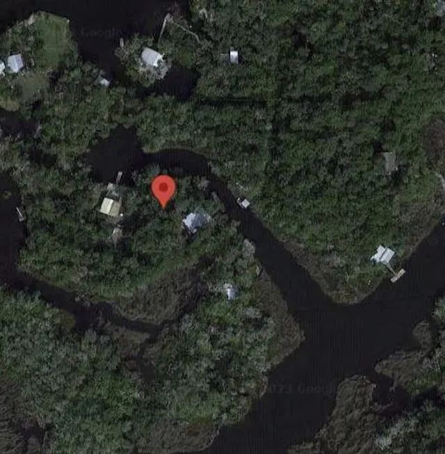 5935 Hellgate Island, Homosassa