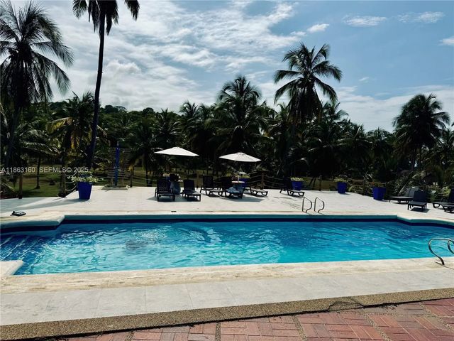 4 of 16 - Casa De Campo Castillete, , FL