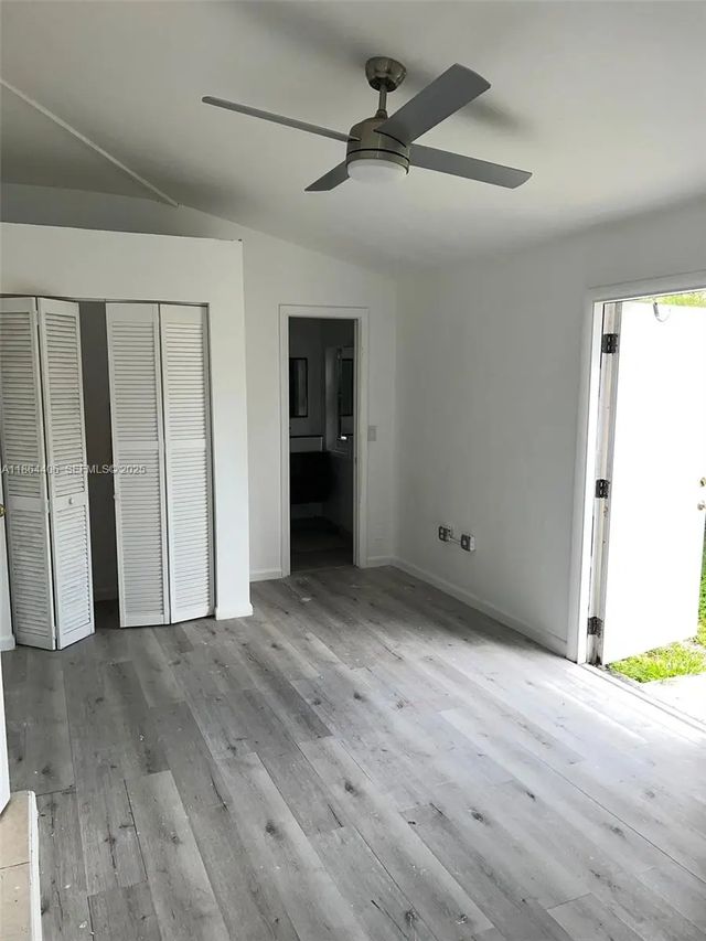 5 of 25 - 802 S 24th Avenue, Hollywood, FL