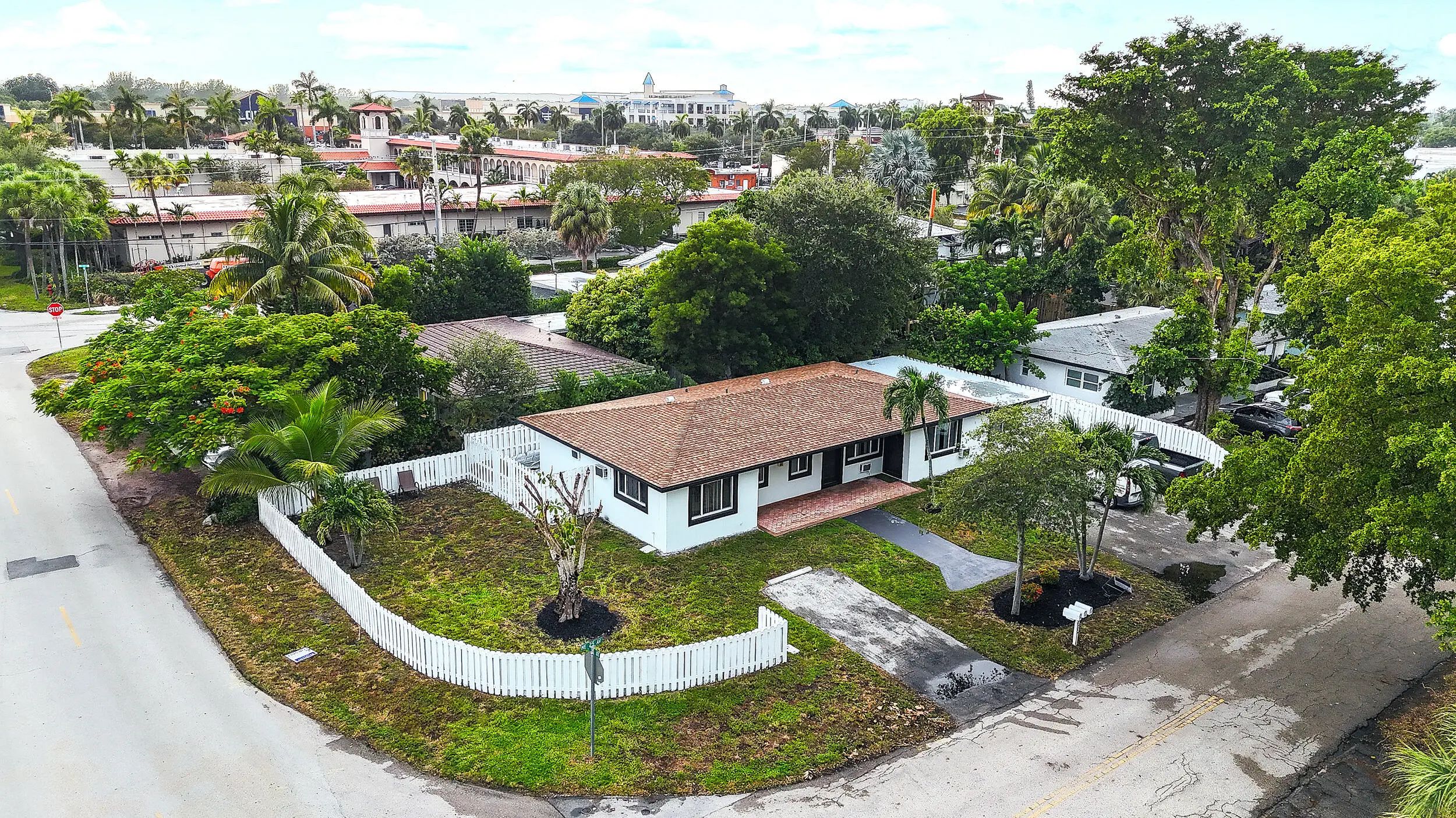 1801 Ne 25th Avenue #1-3, Pompano Beach