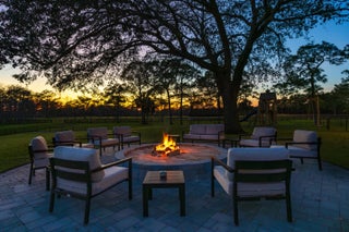 Photo of Listing #R11118302