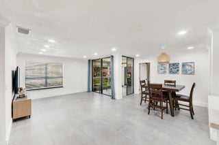 Photo of Listing #F10523213