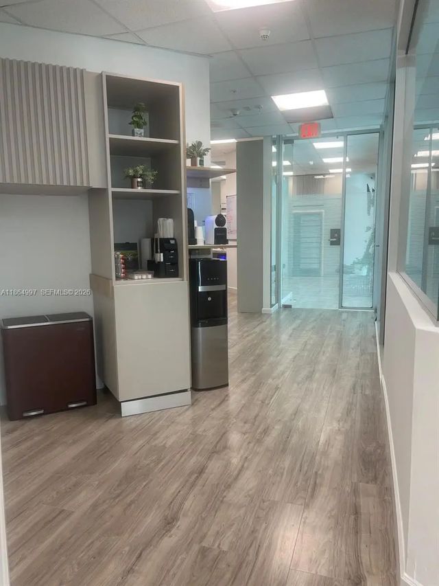 1900 N Bayshore Drive #1a, Miami