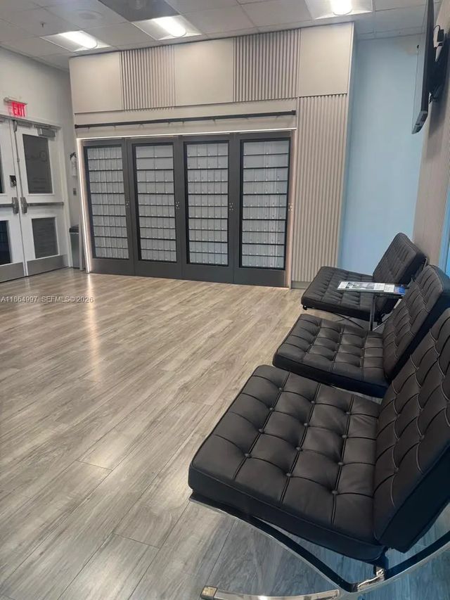 3 of 9 - 1900 N Bayshore Drive #1a, Miami, FL