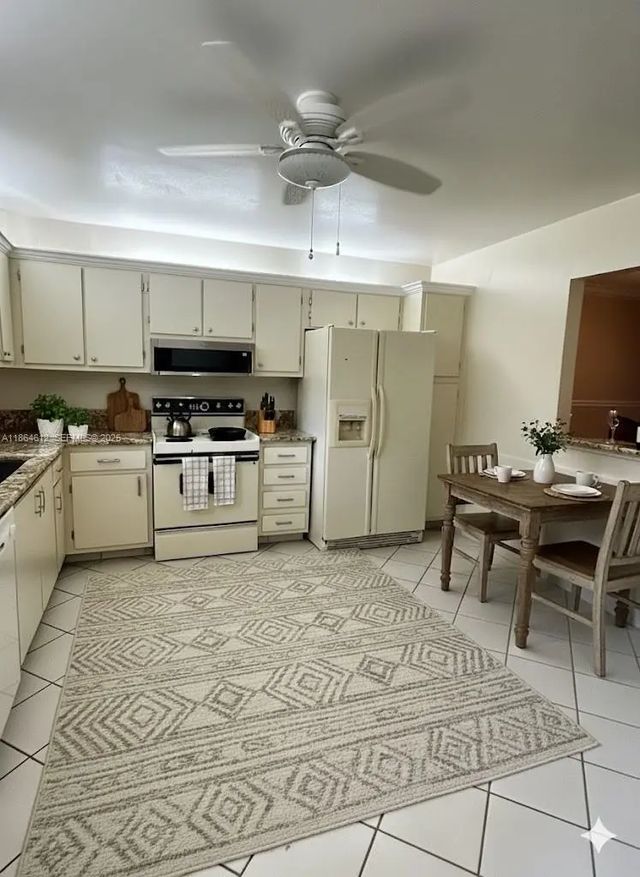 5 of 22 - 111 S Hollybrook Drive #107, Pembroke Pines, FL