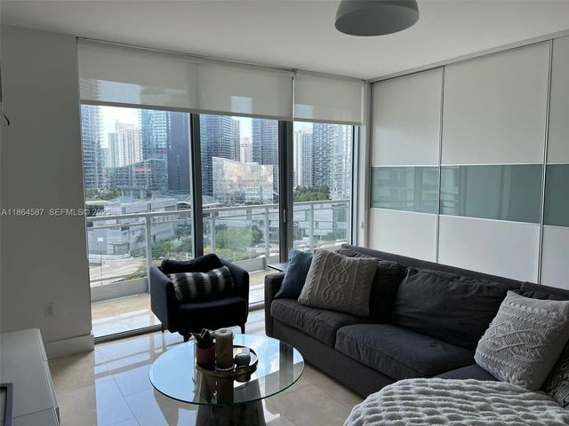 3 of 31 - 90 Sw 3rd Street #2103, Miami, FL