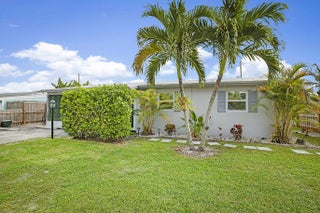 Photo of Listing #R11118575